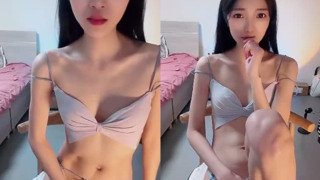 苗窕美乳小姐姐淫声荡语撩骚互动,近拍掰穴道具玩弄粉逼…